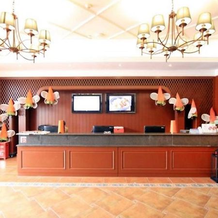 Ibis Chongqing Airport 호텔 외부 사진